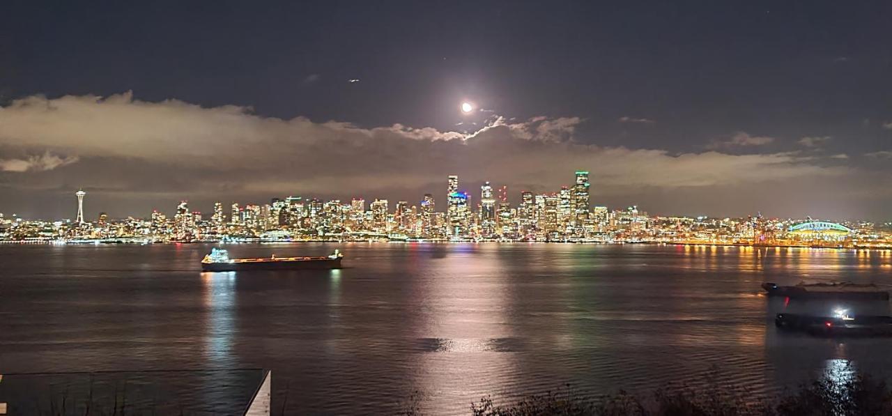 시애틀 180 Degree, Unobstructed Bluff View! 아파트 외부 사진